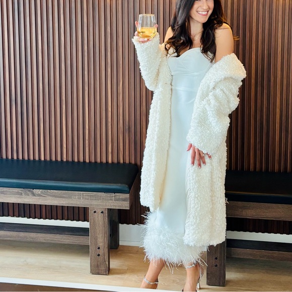 Lulus Passion For Glamour White Sleeveless Bustier Feather Midi Dress - Size S - Picture 2 of 3